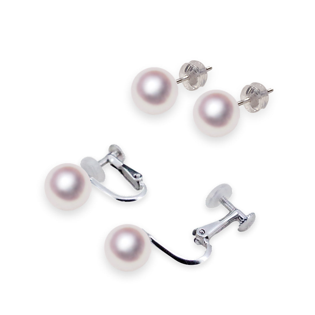 真珠のイヤリングとピアス